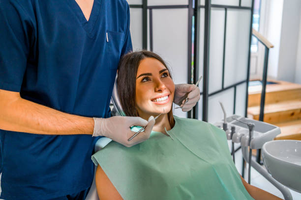 Best Veneers and Lumineers  in Lakes West, CT